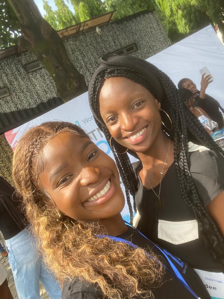 Coding_Happinex's tweet photo. And finally connecting in person with these wonderful Ladies😍
@elegant_tolly I call her our #SCA_Abuja Mummy🤩, @elohho the host 😍she's really good at what she does and @_khaiyraa WTM-ABUJA-AMBASSADOR😍 and @teqessie😍
#iamremarkable
#wtmpowerpanelabuja22
#SSAPowerPanel
#SSAWTM https://t.co/DKjjHBnm22