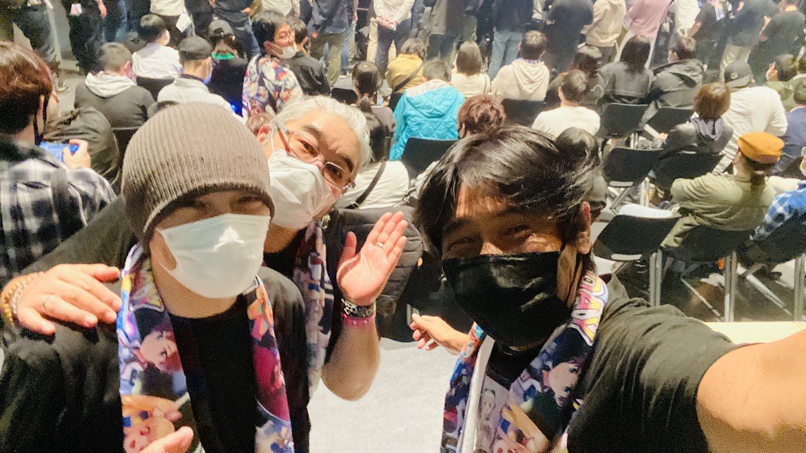 Lemiahe's tweet photo. この上なく楽しくスタッフの並々ならぬ努力にも感動したMEDAROT DAY 2022
終始ハッスルしながら大量に引き当てたレトルトカレーも大切な関係各位に配りまくって満足満足☆☆☆
#MEDAROTDAY
#平野佳菜先生ありがとう
#2曲目作れ糸賀さん
#飛び越して3曲目作れ糸賀さん
#その前に早く4曲目作れ糸賀さん https://t.co/NUXSUIrvlb