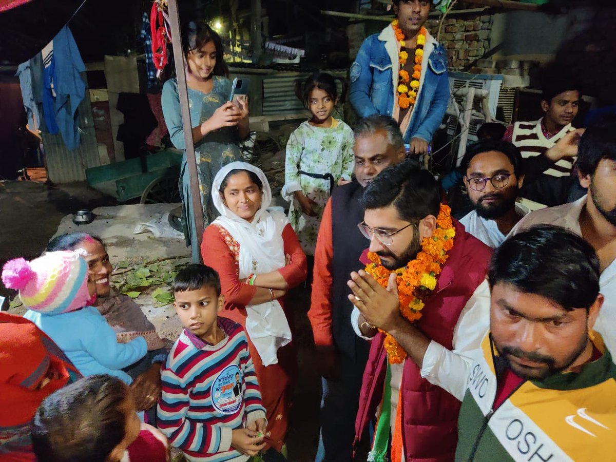 DivonAugustine's tweet photo. Thank you all for supporting Kunal bhaiya @Kunalsehrawat8 (NSUI Delhi State President) and making his campaigns a great success. Please shower your love for him tomorrow. 
Dear voters of Mahipalpur, Kunal Sehrawat is your man.
#Voteforkunal #VoteForCongress #AbAaegaBadlav https://t.co/xOhNX3NHFI
