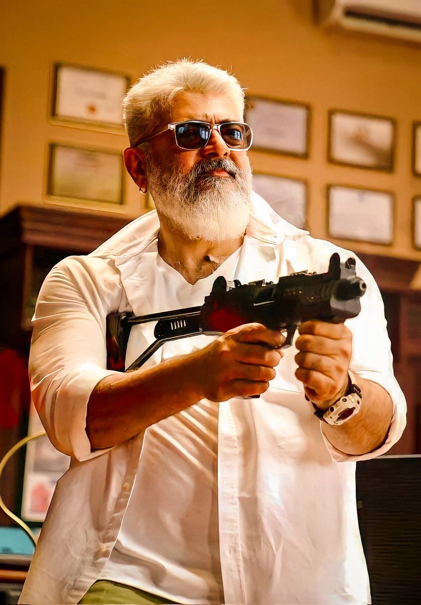 syedrasheed9's tweet photo. Exclusive Still #Thunivu 🔥🥳 https://t.co/IgDTbcTOOb