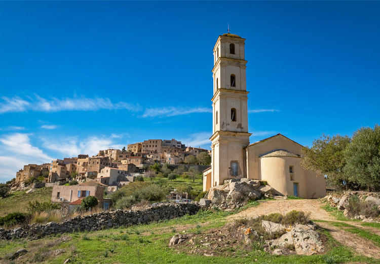 JaimePatrimoine's tweet photo. 🧐 Les #confréries représentent une part importante du #patrimoine culturel de la #Corse
👏 Plusieurs fois menacées de disparition, elles revivent aujourd’hui dans un élan intégrant l’#histoire à la modernité, à découvrir dans notre article 👉 https://t.co/Ovldqtzvcm https://t.co/Jh2wSL3XPN