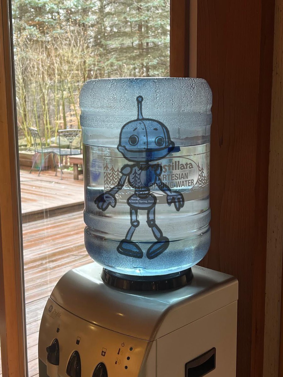 NHS Art Dept. visits Cliffside Artist Collaborative today in Hinckley to test out their digital art skills using the iPad