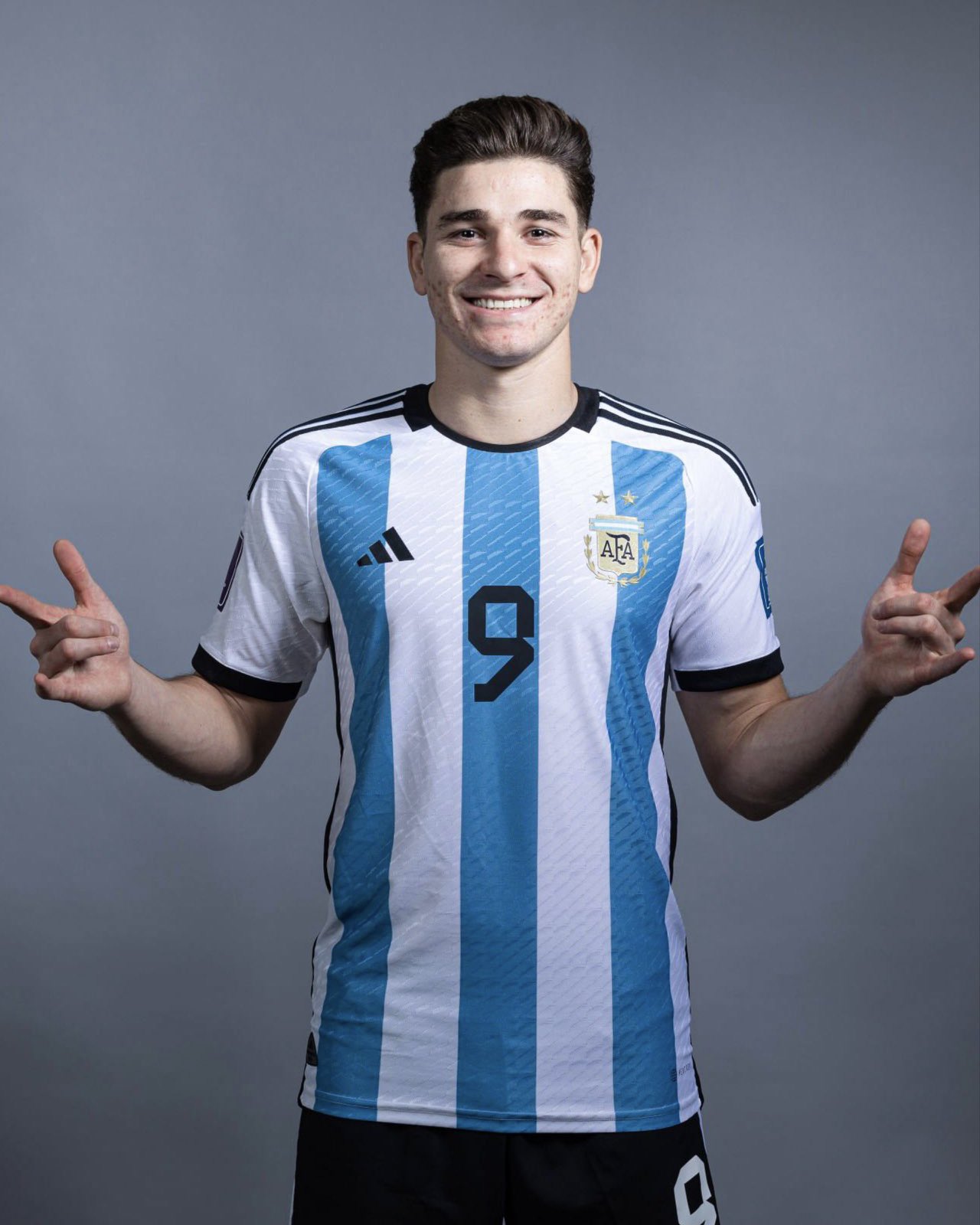3Sports on X: Julian Alvarez makes it 2️⃣ for Argentina