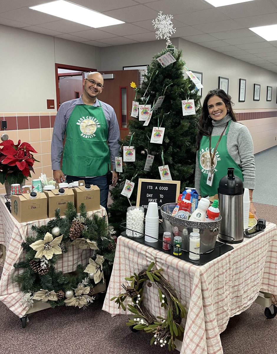 magdalenajistel's tweet image. We love our @Cypress_Cheetah staff a LATTE! #1LISD #CYPRoadTrip