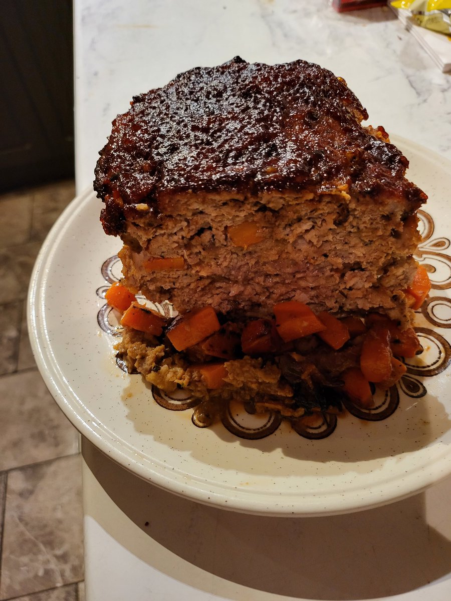 Mega thanks to <a href="/HairyBikers/">Hairy Bikers</a>, meatloaf again for dinner tonight using their recipe, it's totally second to none.  You NEED to make this, an explosion of flavour, and the glaze is just TDF 😋😋😋