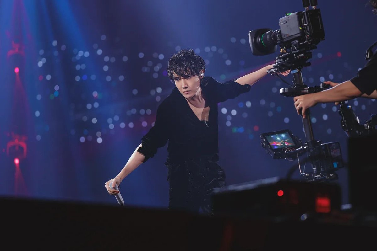 btsbaragi_jk tweet picture
