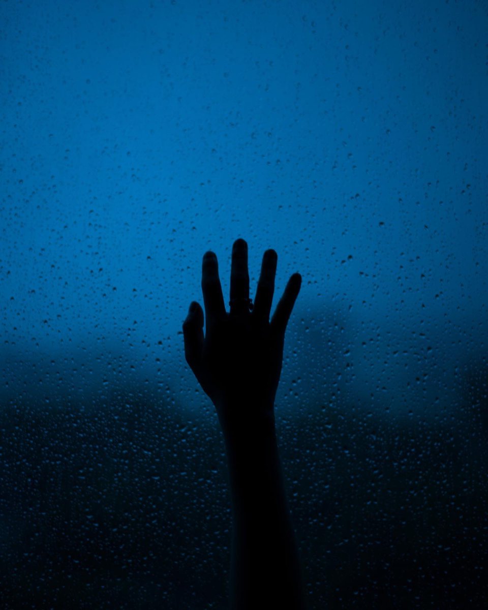 teemusphoto's tweet image. A blue morning