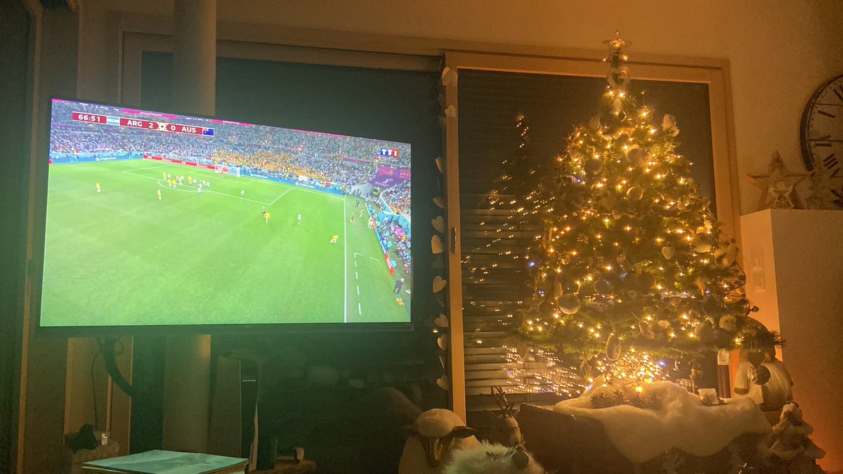 Decade_Recon tweet media