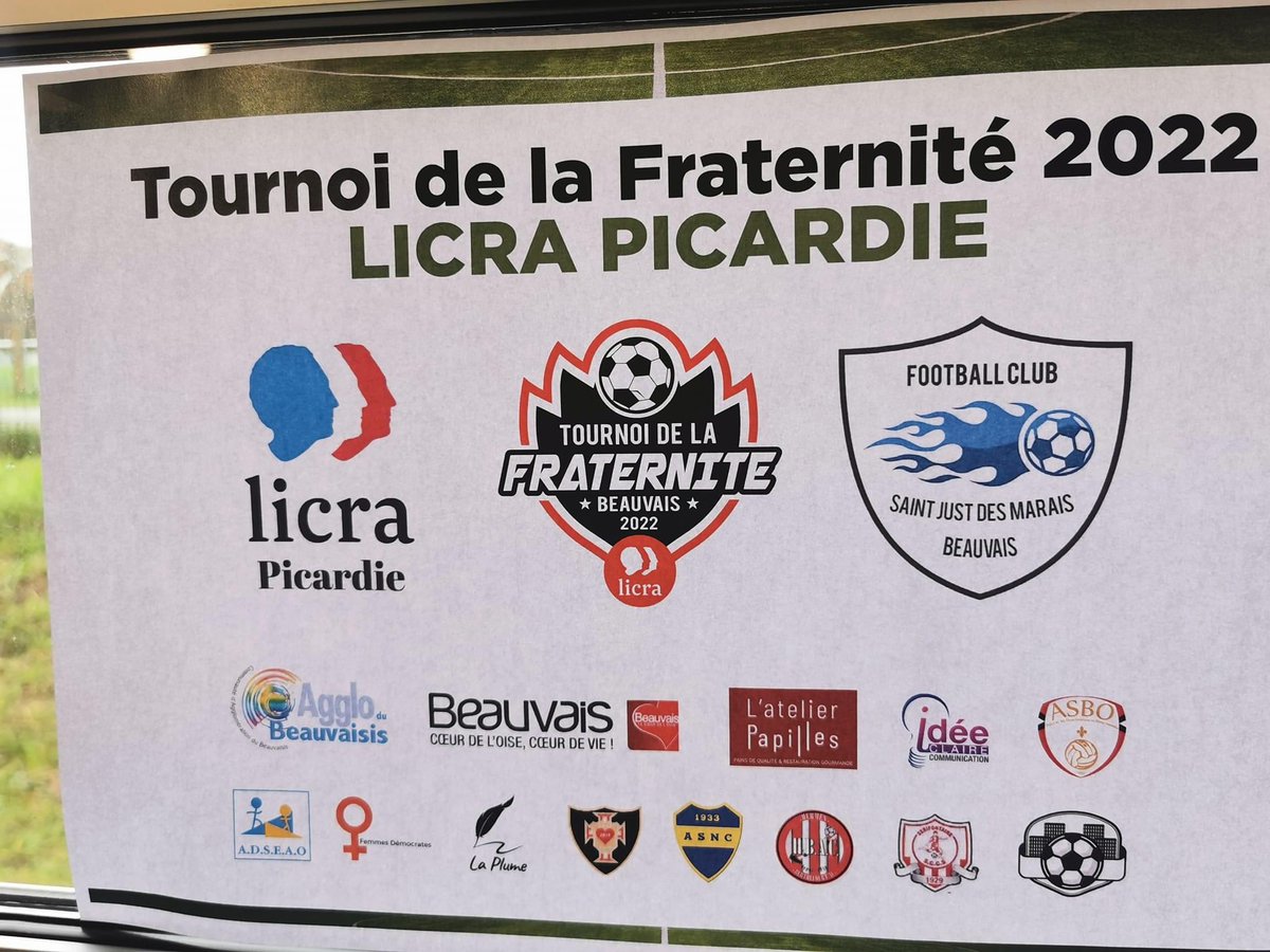 Dans ce monde,quelque soient nos différences,nous devons apprendre à vivre ensemble comme des frères,sinon nous allons mourir tous ensemble comme des idiots. Message porté au Tournoi de foot de la Fraternité" organisé par <a href="/LicraPicardie/">Licra Picardie©</a>. Bravo à Daouda  <a href="/ARDSHF/">BA Daouda-Sileye alias ARDSHF</a>