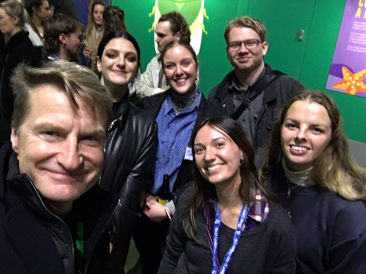 oxyrrhis's tweet photo. Great ending to an exciting day @ReefConsUK annual meeting with many old and new friends from @Uni_of_Essex @EssexLifeSci #RCUK2022 https://t.co/PkW59RrOGw