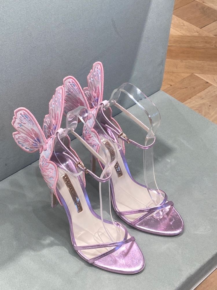 Butterfly heels