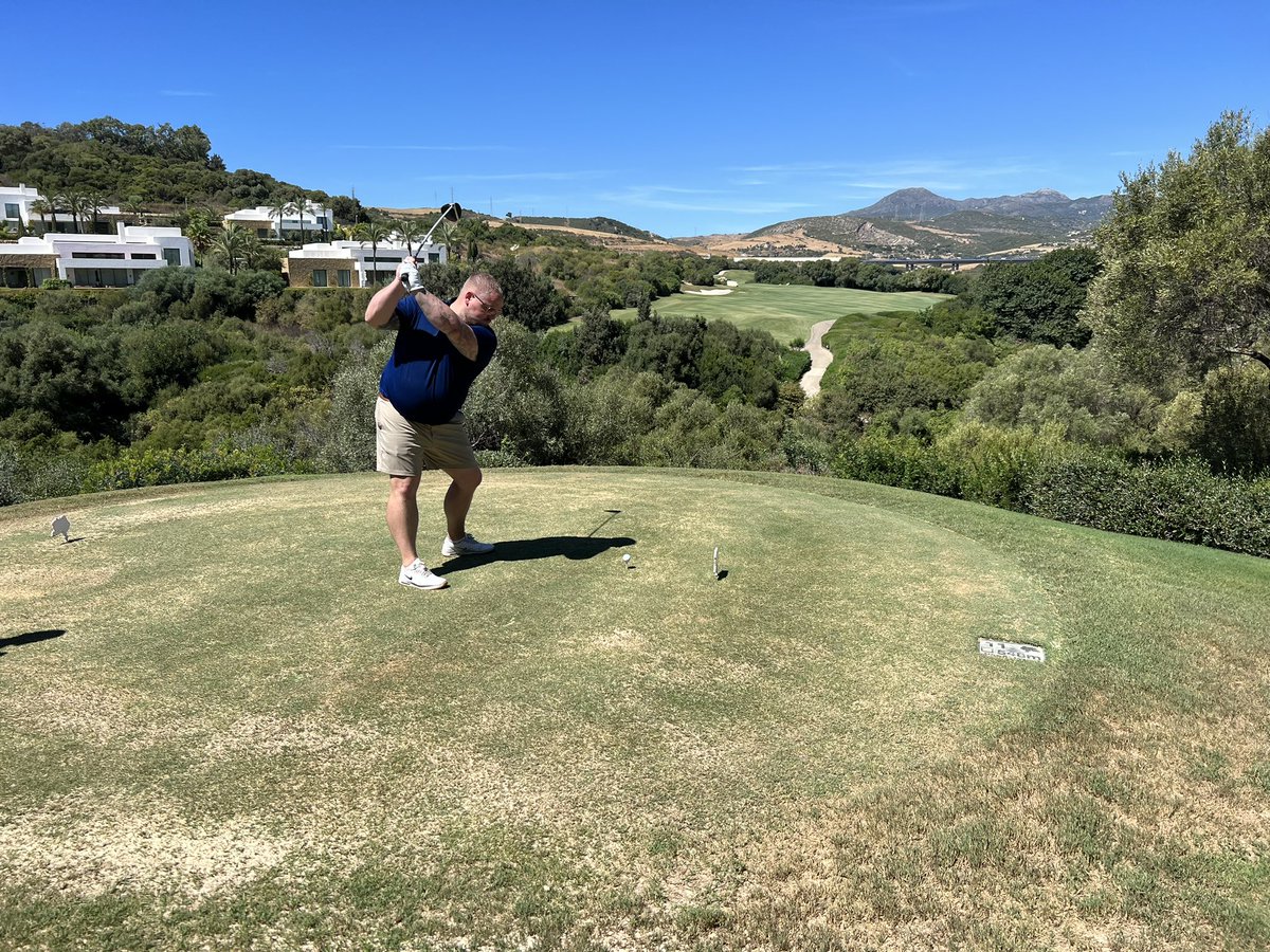 danielmorrell88's tweet photo. @fisky89 @PeterFinchGolf @FINCACORTESIN But the views https://t.co/tEPkaH3G4O