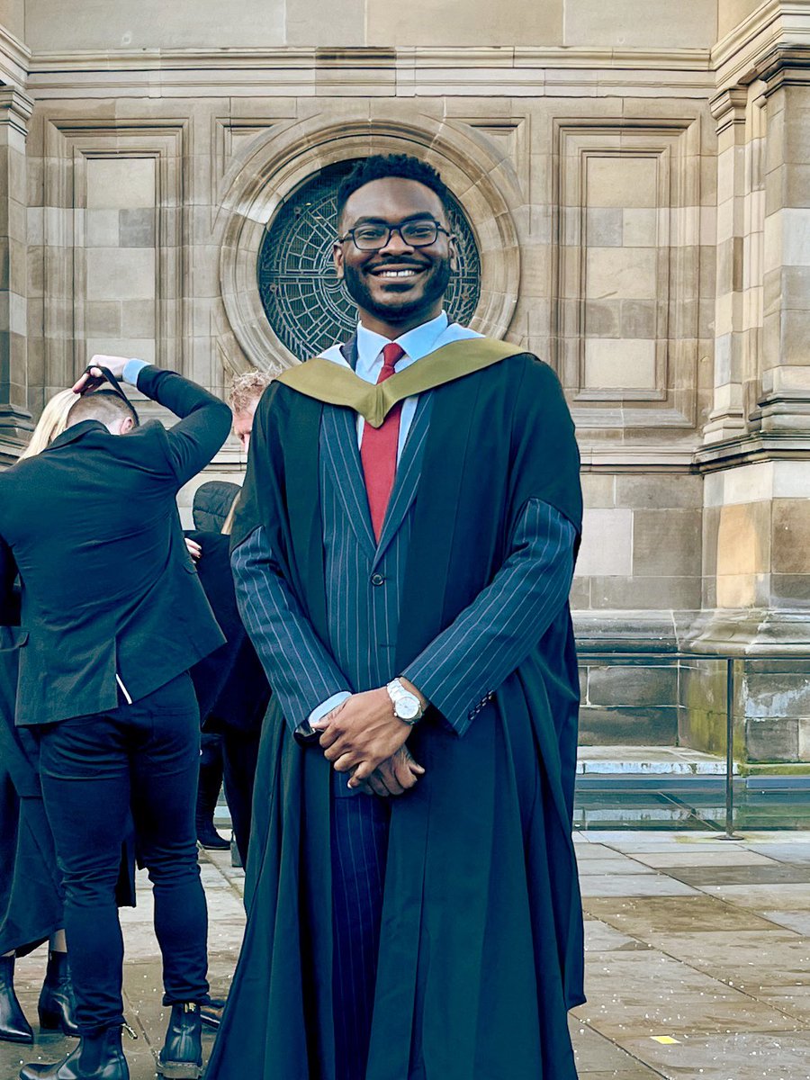 henryanumudu_'s tweet photo. Graduated with an MSc from @EdinburghUni with an award of Distinction and a prize for Best Overall Performance!

It takes a village: I’m grateful to my family, friends, mentors and the amazing team at @MCFScholarsEd for the support. https://t.co/uHHlB1RCcx