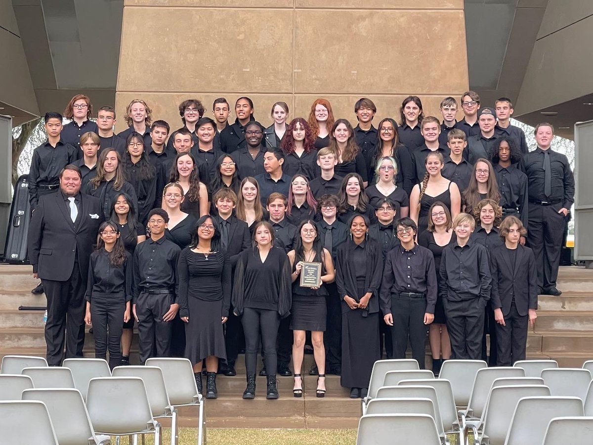 Libertyhsbands's tweet photo. The band started off this busy Saturday by earning a “superior with distinction” rating at the ABODA fall festival! Next up @LibertyFBLions game at 6pm. We Are Liberty! https://t.co/eIDRZVlM77