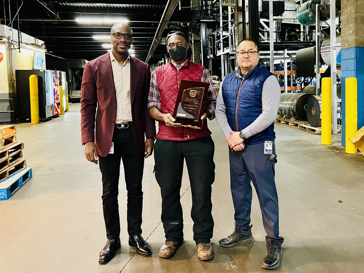 Week 1 of #Peak2022 is officially behind us. We have some #peaksmiles on the Meadowlands #Preload. <a href="/e_Steff_ania/">UPS EP Preload Safety Squad</a> <a href="/FrankSmith_ups/">Frank Smith</a> <a href="/UPSjobs/">UPS Jobs</a> @ups <a href="/Paulina32769196/">Paulina Vargas</a> <a href="/ups_Heroes/">UPS Heroes</a> @LauraLaneUPS <a href="/CommunityLJ/">Laura James</a> <a href="/baymeadows_ups/">UPSBaymeadows</a> <a href="/okc_preload/">UPS OKC Preload</a> <a href="/ExperienceUPS/">Experience UPS</a> <a href="/DaveBrennan21/">Dave Brennan</a> <a href="/ericsiciliano/">Eric Siciliano</a>