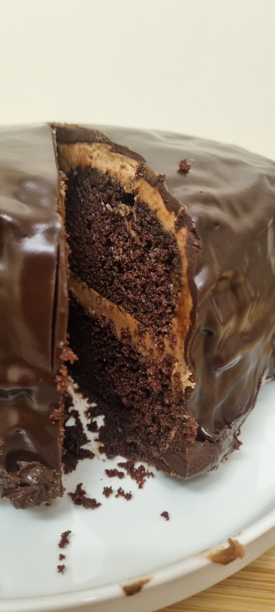 I make a killer chocolate cake 🤌🤌