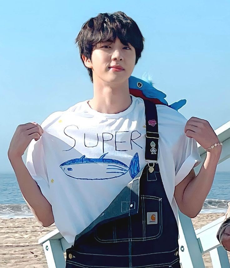 evengalaxiescry's tweet photo. @katchTaebear He’s so beautiful. 💜💜 https://t.co/bG7gQi5bV8