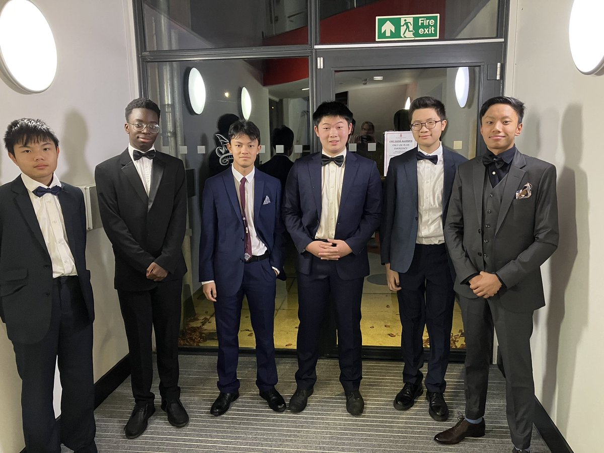 KWS_HallHouse's tweet photo. Off to the ball they go! Yr10&amp;11 ball https://t.co/aI4gFZrMk5