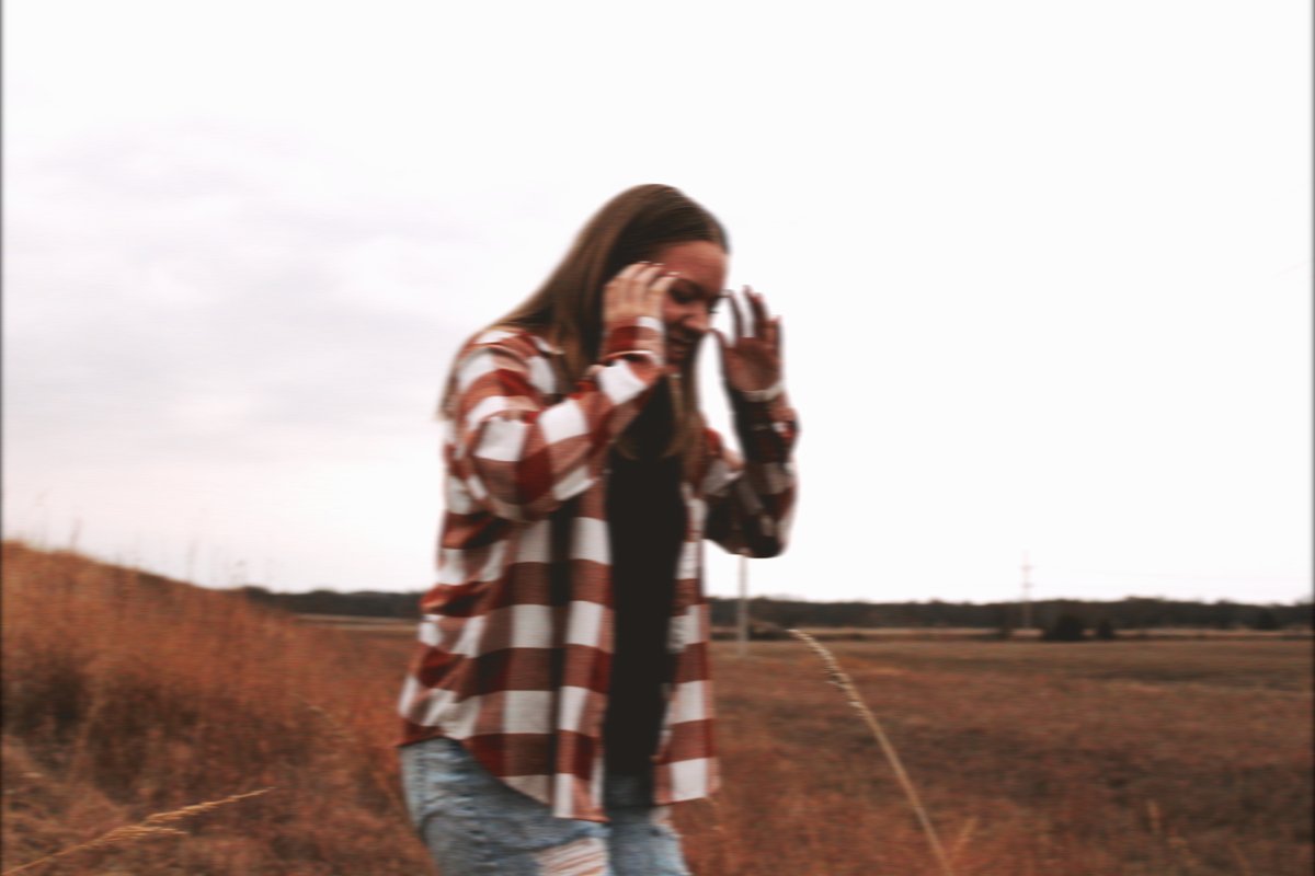 Bailey_Myrick_'s tweet photo. First shoot in Kansas! 
#photography #kansas #kansasphotography #minishoot #travelphotography https://t.co/BMm4ERPujk