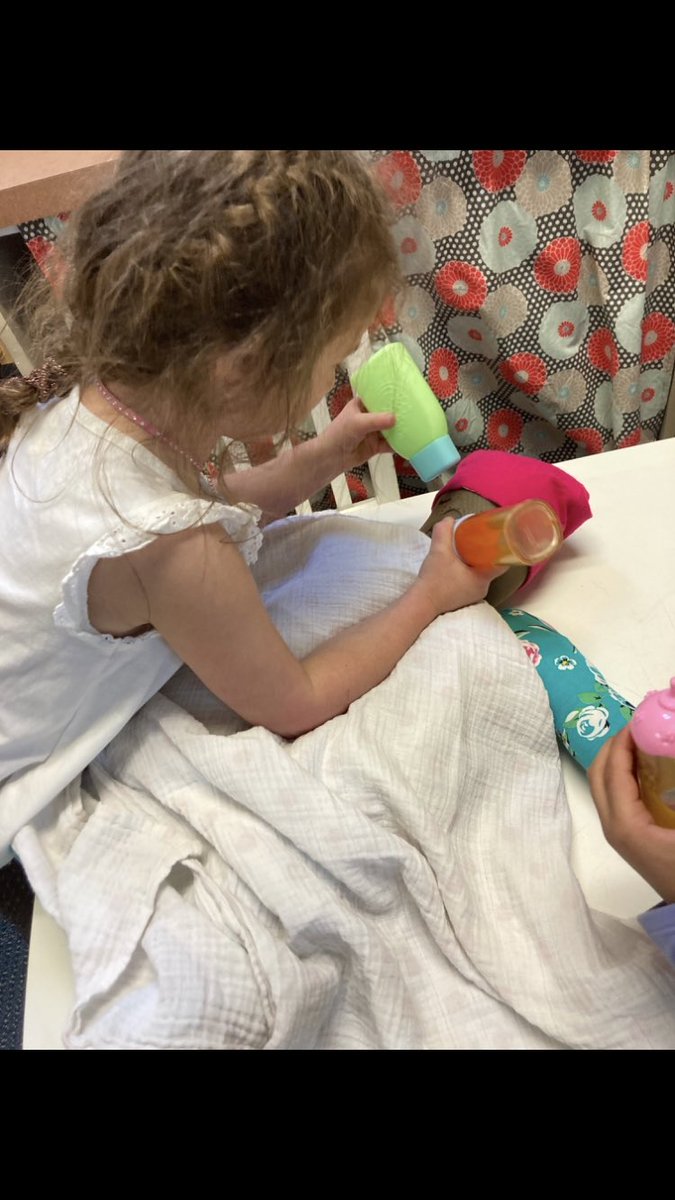CA8thgrade's tweet photo. The Castle and Krabill advisories made baby dolls for the Explorers classes 😊.  So fun to deliver them to the youngest Vikings on Friday!  @ColumbusAcademy https://t.co/ObcMz6QiPo
