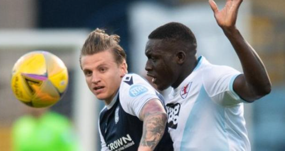 ljmabon's tweet photo. Jason Cummings 2021: being pocketed by Nando Mendy in a Scottish Championship play-off against Raith Rovers.

Jason Cummings 2022: embracing Lionel Messi after a World Cup knockout game. https://t.co/vQNmX3QePt