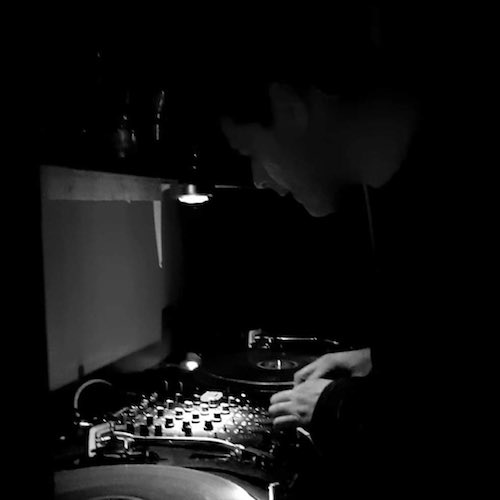 ArpRadio's tweet photo. Elektrosouls Radio Show live now on ARP Radio. #techno #radio #technoradio #LiveStreaming

https://t.co/dFscfCyd4B https://t.co/EbxAD1bCVf