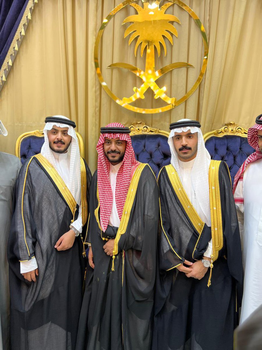 alkhaleel_'s tweet photo. تغطية زواج ابناء العم :-
( حاكم ، يوسف ) أبناء مزيد ضبعان الخليل
في قاعة الخيالة بمحافظة حفر الباطن .. https://t.co/FoI5XGhH30