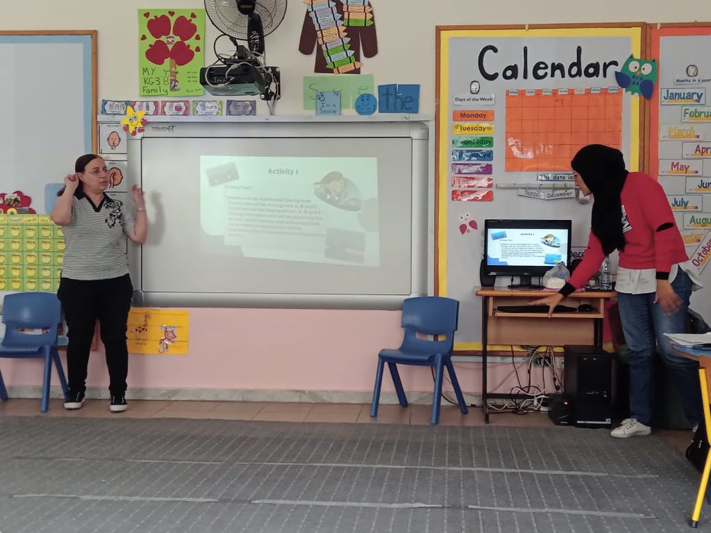 A sneak peek of the amazing and professional workshop today.🫶🏻
#workshop #ubd #ICT #UnderstandingbyDesign
<a href="/FThaalby/">Feda Thaalby</a> 
<a href="/makdawhaschool/">Makassed Dawha School</a>