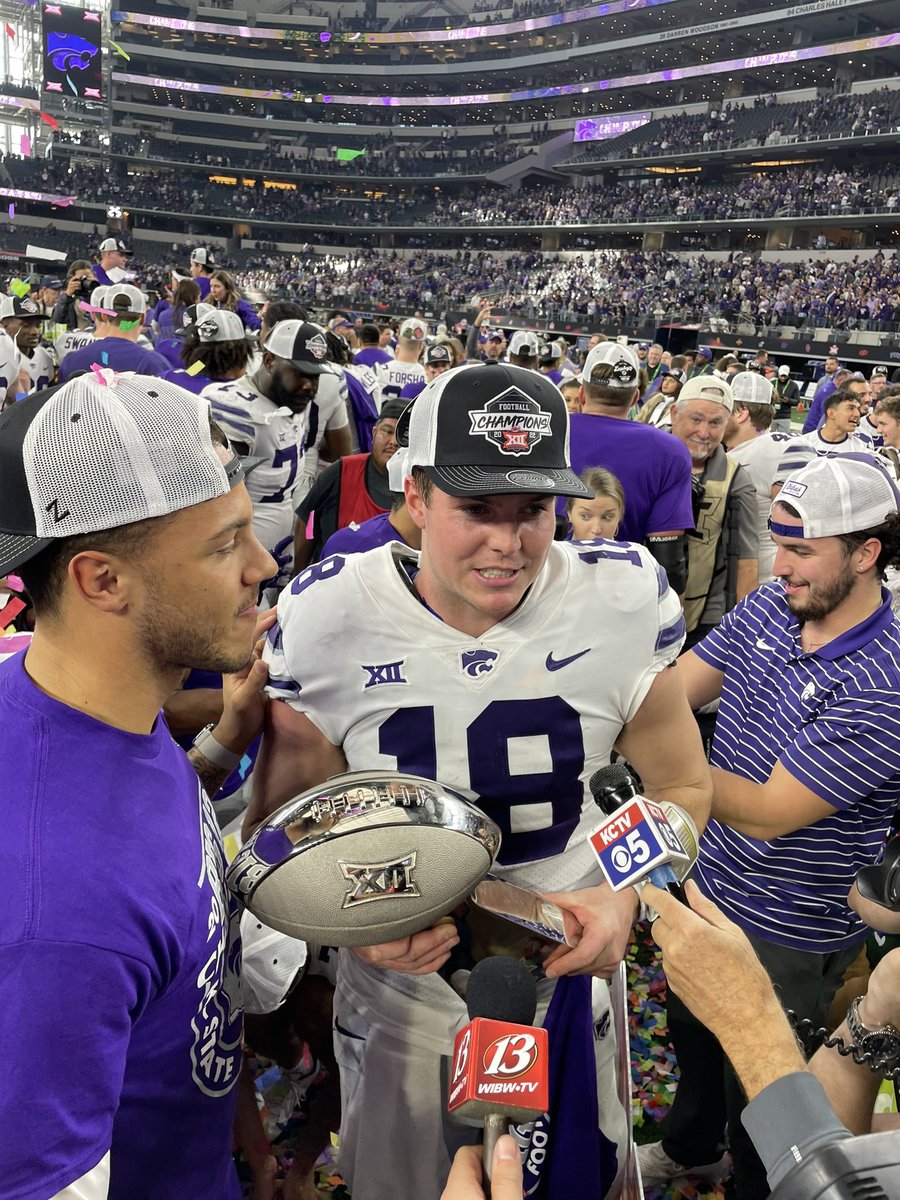 KWCHTejay's tweet photo. QB1s. https://t.co/ZlrPujX8Do