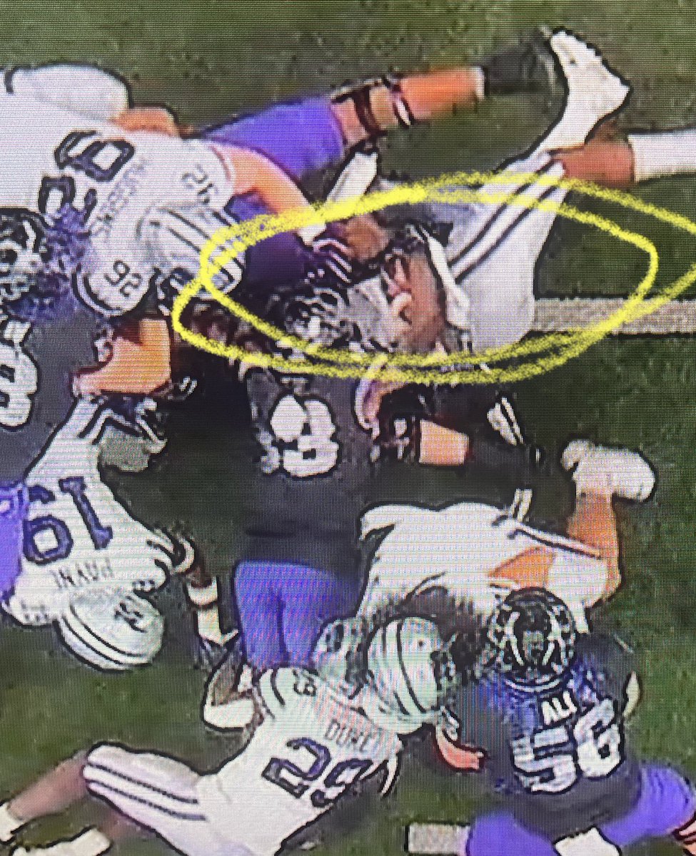 SquareDog2's tweet image. Wow that's a TD #TCUFootball #KansasState #Big12Championship #ThatsATD