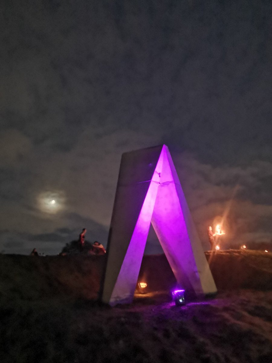 KnittingKat_St's tweet photo. Officially open Stockingfield Bridge in Glasgow, it's a lovely new landmark on my local patch
#Stockingfieldbridge #stockingfieldjunction #forthandclydecanal #scottishcanals #Glasgow #Scotland @scottishcanals https://t.co/7ewHjtgbwr