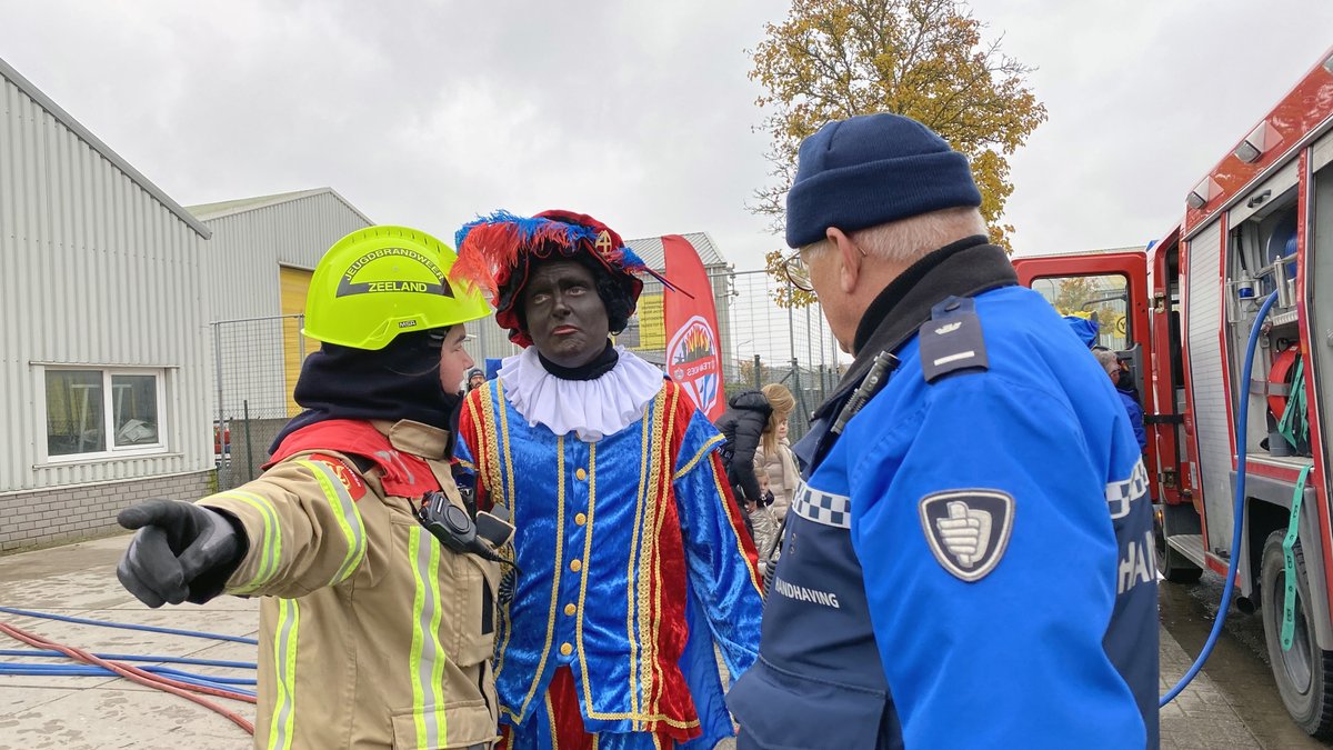 jbwpll's tweet photo. Vandaag namen we deel aan de onderlinge Zeeuwse wedstrijden, dit jaar georganiseerd in Yerseke. De junioren werden 7e en de aspiranten eindigden op een 8e plaats. Prachtige scenario's met veel leermomenten en een mooie wedstrijdervaring voor beide jeugdteams. #sinterklaas https://t.co/ONovVcoqmc