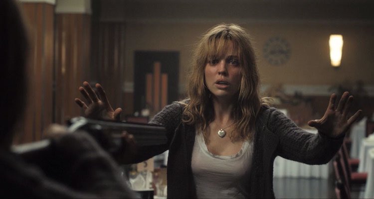 اسم الفلم : Triangle غموض جريمه 🔥

القصه : مجموعة اصدقاء يخرجون في رحله بحريه عندما يغرق قاربهم يركبون في سفينه غامضه غريبه يوجد شخص فيها يطاردهم يريد قتلهم جميعاً 🔥💪🏻

فلم غموض وجريمه رائع جداً جداً 💪🏻🔥

#تلفزيون_الكويت #الارجنتين_استراليا