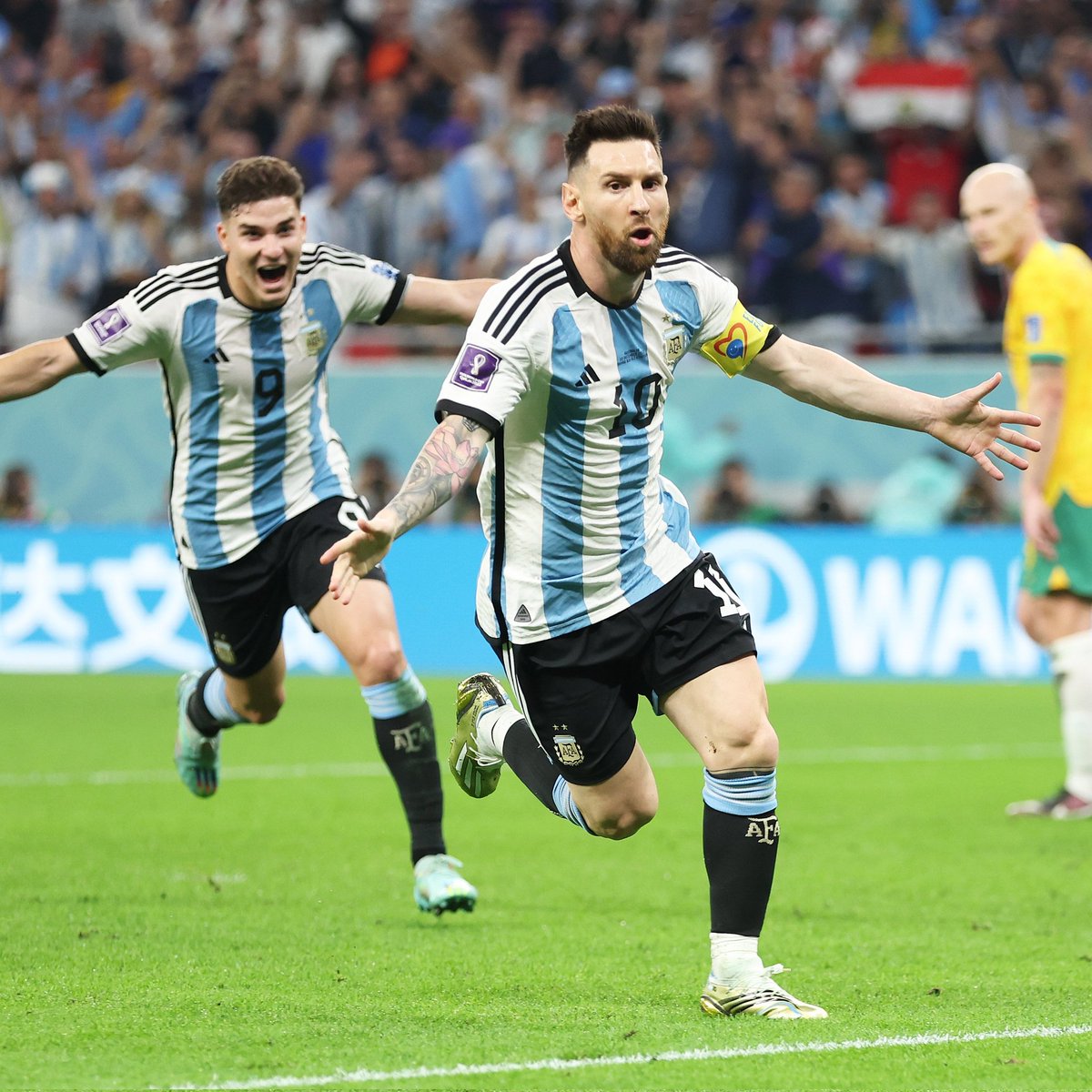 Apareció el genio y frotó la lámpara del fútbol mundial #VamosArgentina <a href="/TeamMessi/">Team Messi</a> son 7 partidos y ahora vamos a jugar el 5to #QatarWorldCup2022 #ArgentinavsAustralia #Messi𓃵 <a href="/afa/">AFA</a> <a href="/Argentina/">🇦🇷 Selección Argentina ⭐⭐⭐</a>