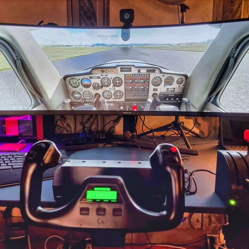 My first full day learning how to fly using <a href="/microsoft/">Microsoft</a> #FlightSimulator. I flew #Orlando, #Brisbane, and #Zurich.  I think I'm going to enjoy this.