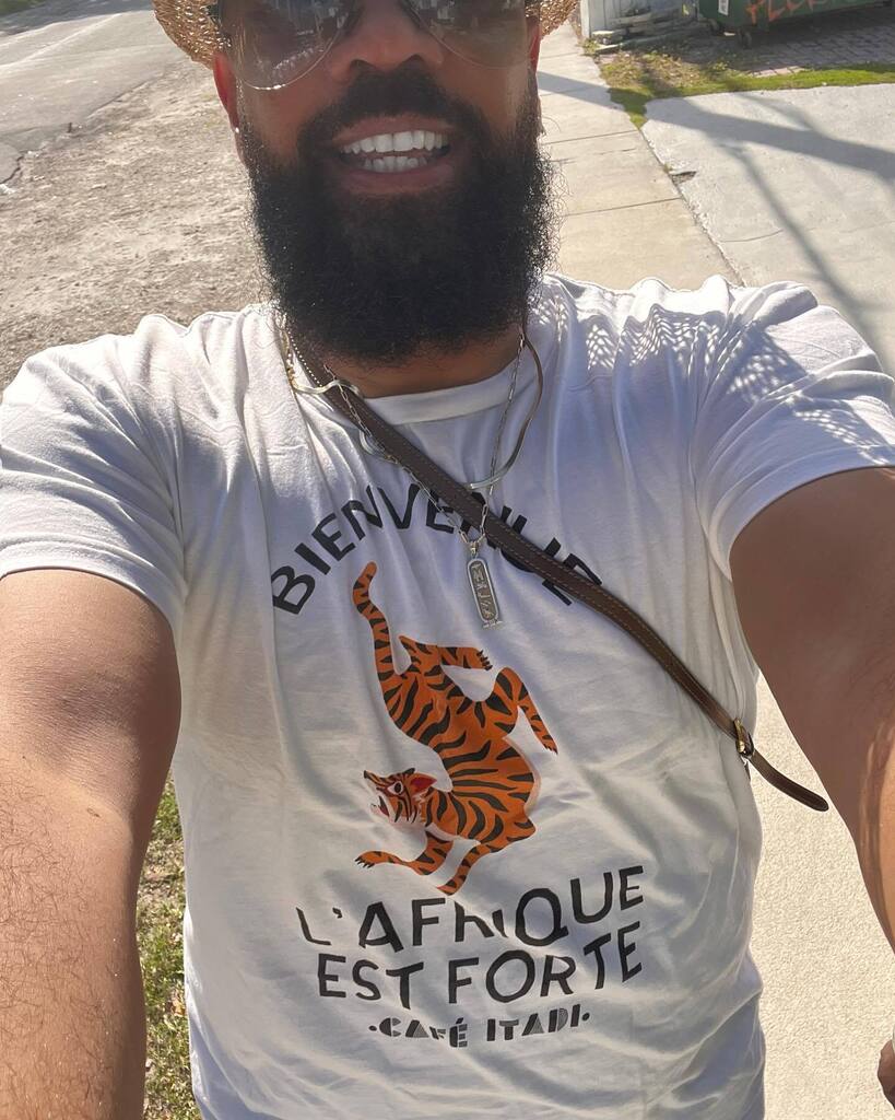 Russell Taylor tweet media