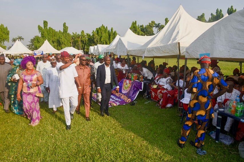 officialjandor's tweet photo. For generations that long predate the creation of Lagos state, Lagosians have have had a long and mutually beneficial relationship with our neighbours from the South East. Our relationship is so strong that sizeable population of Igbo people have made Lagos their home. https://t.co/EN6KlfPWrP