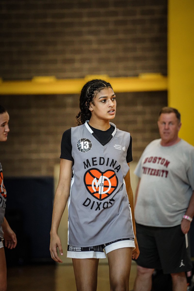 BashHoopsNE's tweet photo. 😎Bash Favs: 🥶Winter SZN😎

Putnam Science 🆚 St. Andrews 

Fav players from todays game 👀😎

PSA:
Ines Goryanova 🏆🪣
Kelian Cedano 
Janeya Grant
Genevive Wedemeyer

St. Andrews:
Maysen Hill 📸
Emma Arca
Kaleigh Valle
Emelia O’Gilvie https://t.co/kn1d7UsrHP