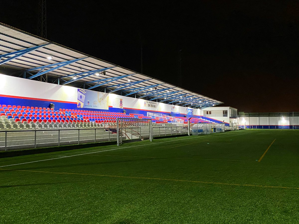 UD_TELDE's tweet photo. Se nos cae la baba... 💡💙❤️ https://t.co/psLkczk28E