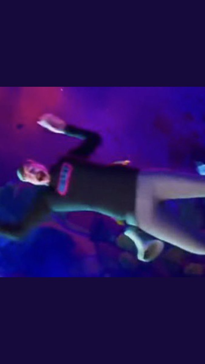 Kylerevan1's tweet photo. Nut shell #FortniteFracture https://t.co/OGr9qXhJ34