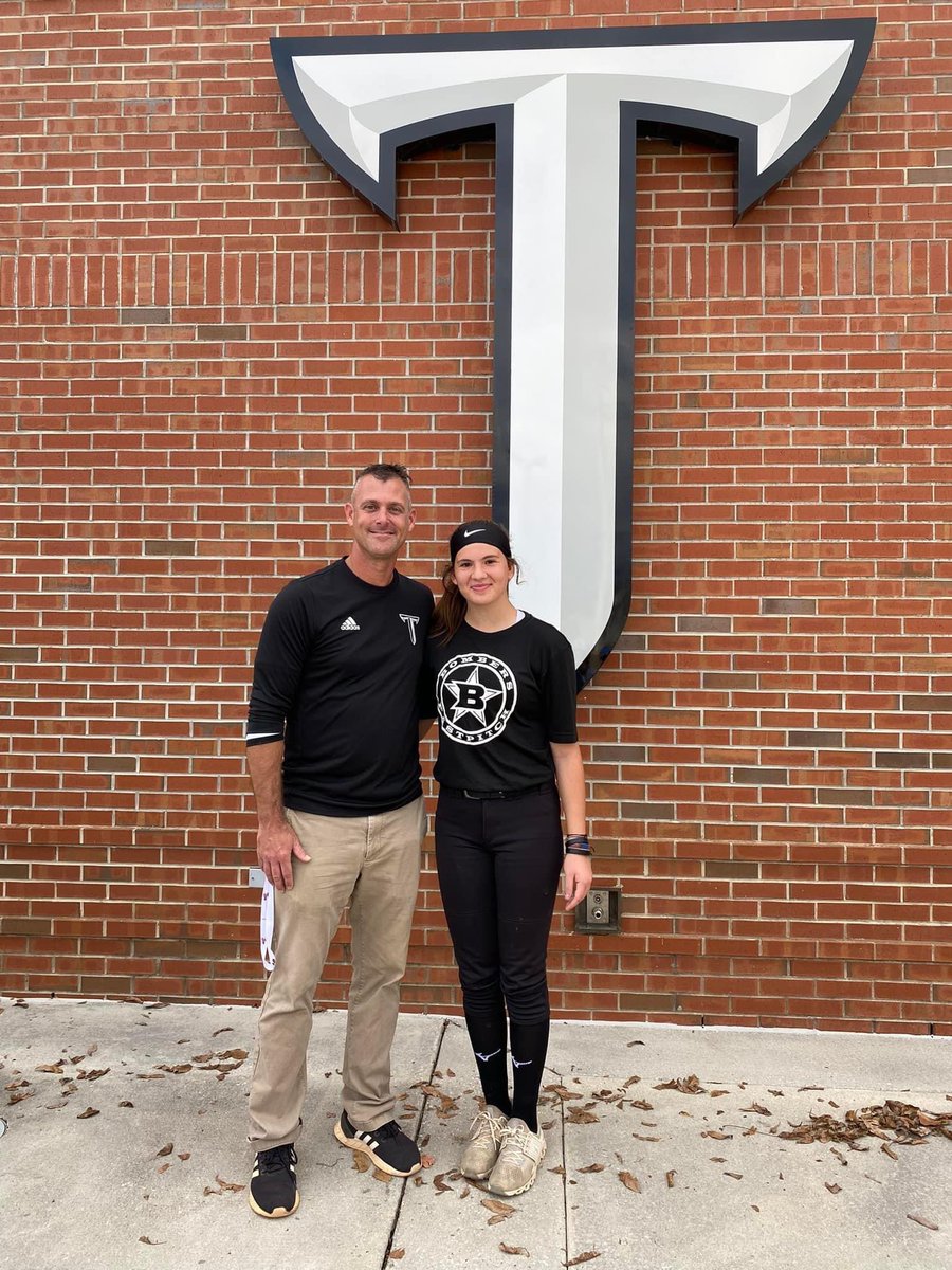 AGTFREEMAN16u's tweet photo. A great day at @TroyTrojansSB camp for our #30, Lacey Kelley! Thank you to coach @e_newellcoach and coach @CamdenDecker for providing her more pitching tips with her drop ball! Good luck this season!
#WinnersCompete
#WinnersWin https://t.co/CvxxxwqV5Q