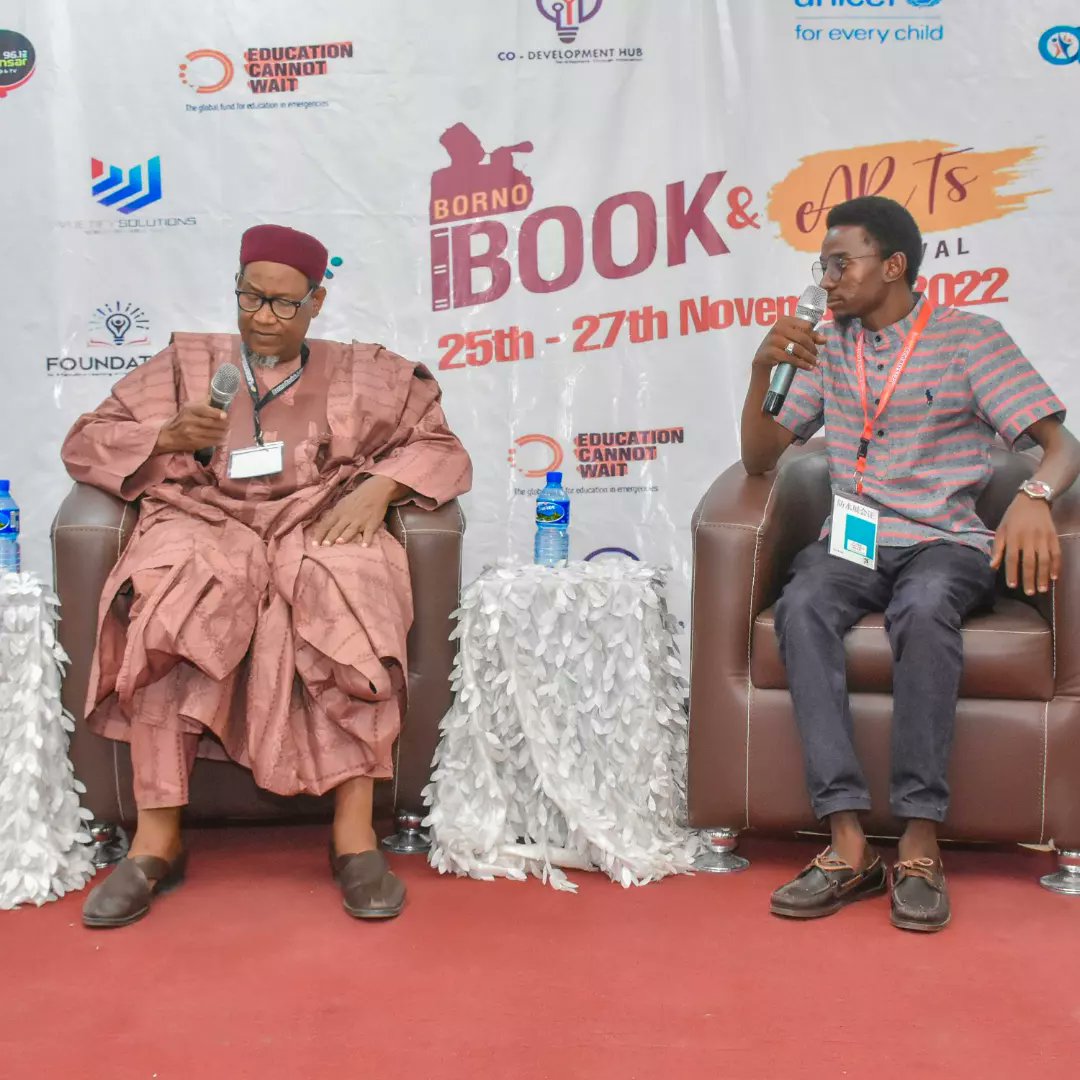 bobafest_24's tweet photo. @BornoArt #BoBafest22 Presented a Lifetime Achivement Award to Prof. Shettima Umara Bulakarima, a Professor who have contributed to the development of Kanuri language and literature for about 5 decades.
#Narratives #arts #literature #borno #Nigeria https://t.co/ehvajbFCKW