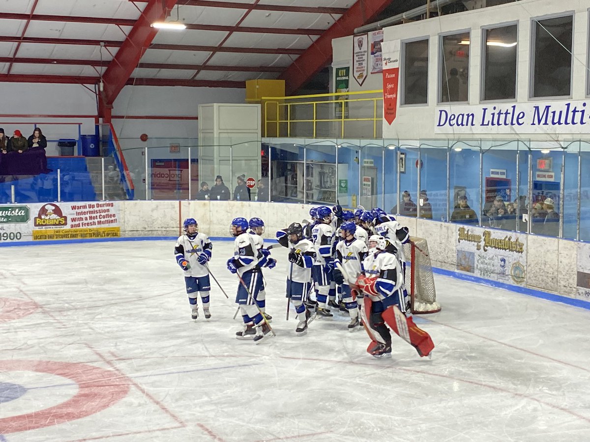 TriComThunder's tweet photo. Thunder finish off the day with a 6-4 win over the Hitmen ⚡️ https://t.co/sOVjbuOtik