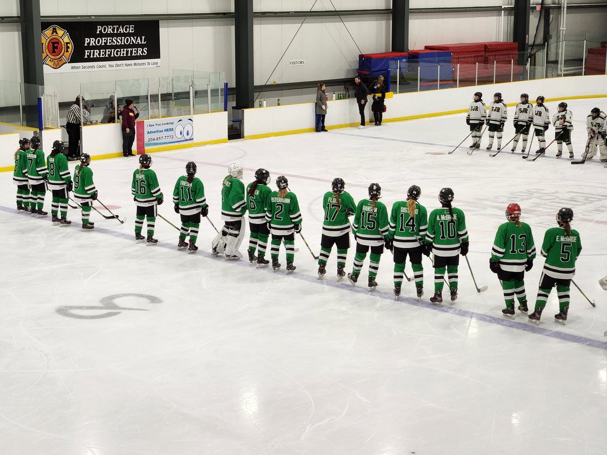 brent_eliasson's tweet photo. Congratulations to Vincent Massey Girls hockey team for finishing the weekend 3 and 1 in Portage. https://t.co/HwQ2mN266S