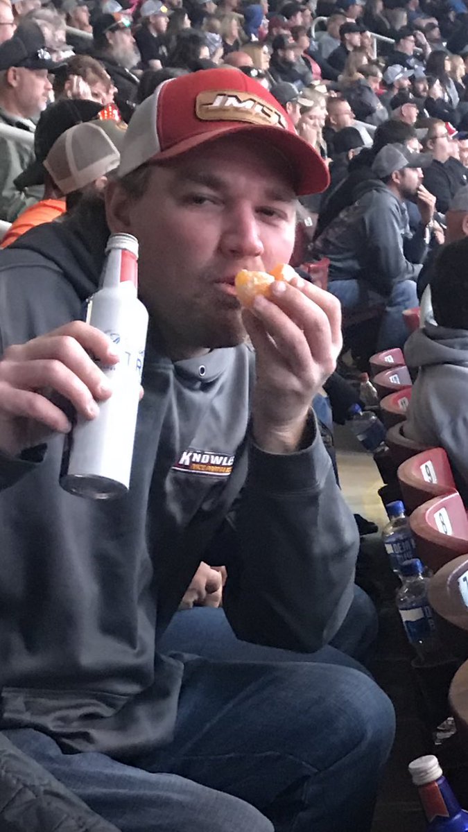 Oliver Gentry (@olivergentry03) on Twitter photo Make sure to get your vitamin c after a long couple days at the dome ā¦<a href="/jknowles66/">jake knowles</a>ā© ā¦<a href="/GatewayDirt/">GatewayDirtNationals | #DirtInDecember</a>ā© Make sure to get your vitamin c after a long couple days at the dome ā¦<a href="/jknowles66/">jake knowles</a>ā© ā¦<a href="/GatewayDirt/">GatewayDirtNationals | #DirtInDecember</a>ā©