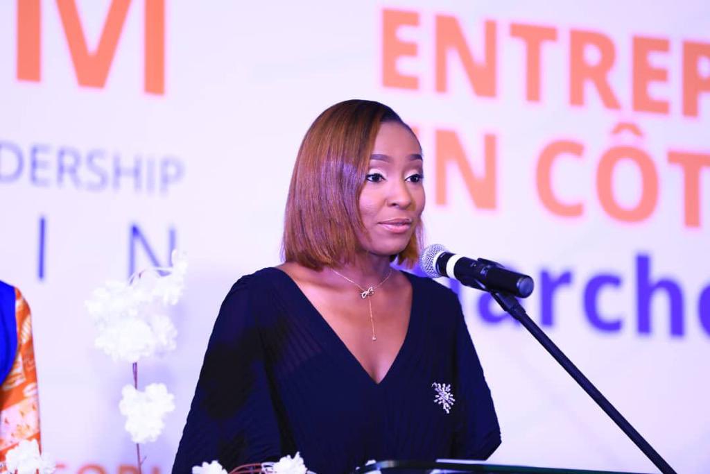 dmBelmonde's tweet photo. La fondation #Sephis s'est engagée à mettre en valeur le potentiel des Femmes . C’est avec plaisir que j'ai représenté le Premier Ministre, Patron du Forum de l'entrepreneuriat féminin 2022 sous le thème" Accès aux nouveaux marchés et inclusion financière". https://t.co/vIb1h9kbTx