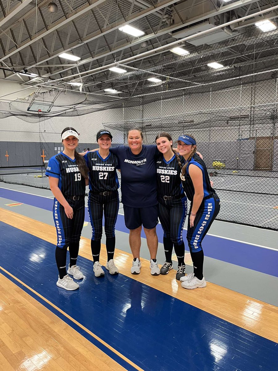 paigehotle's tweet photo. Had such a great time at the Monmouth Softball Camp today! Thank you coaches and players for a amazing day! Looking forward to returning! @MonmouthSB @Salz2326 @Johnknopf10 @State14uNat @EStateHuskies @IHartFastpitch @Los_Stuff @ImpactRetweets https://t.co/NXohSzlh0Y