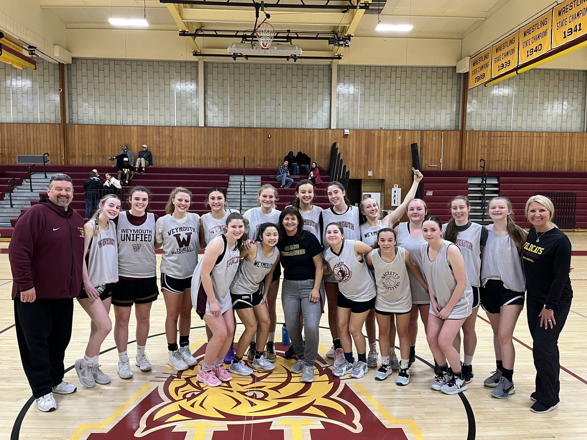 coachK2025's tweet photo. Great first jamboree. Thank you Sharon and Abington for joining us. Awesome day!  Weymouth thank you. Get ready to #RiseUp. Let’s go Wildcats. https://t.co/YXEzlrYBbz
