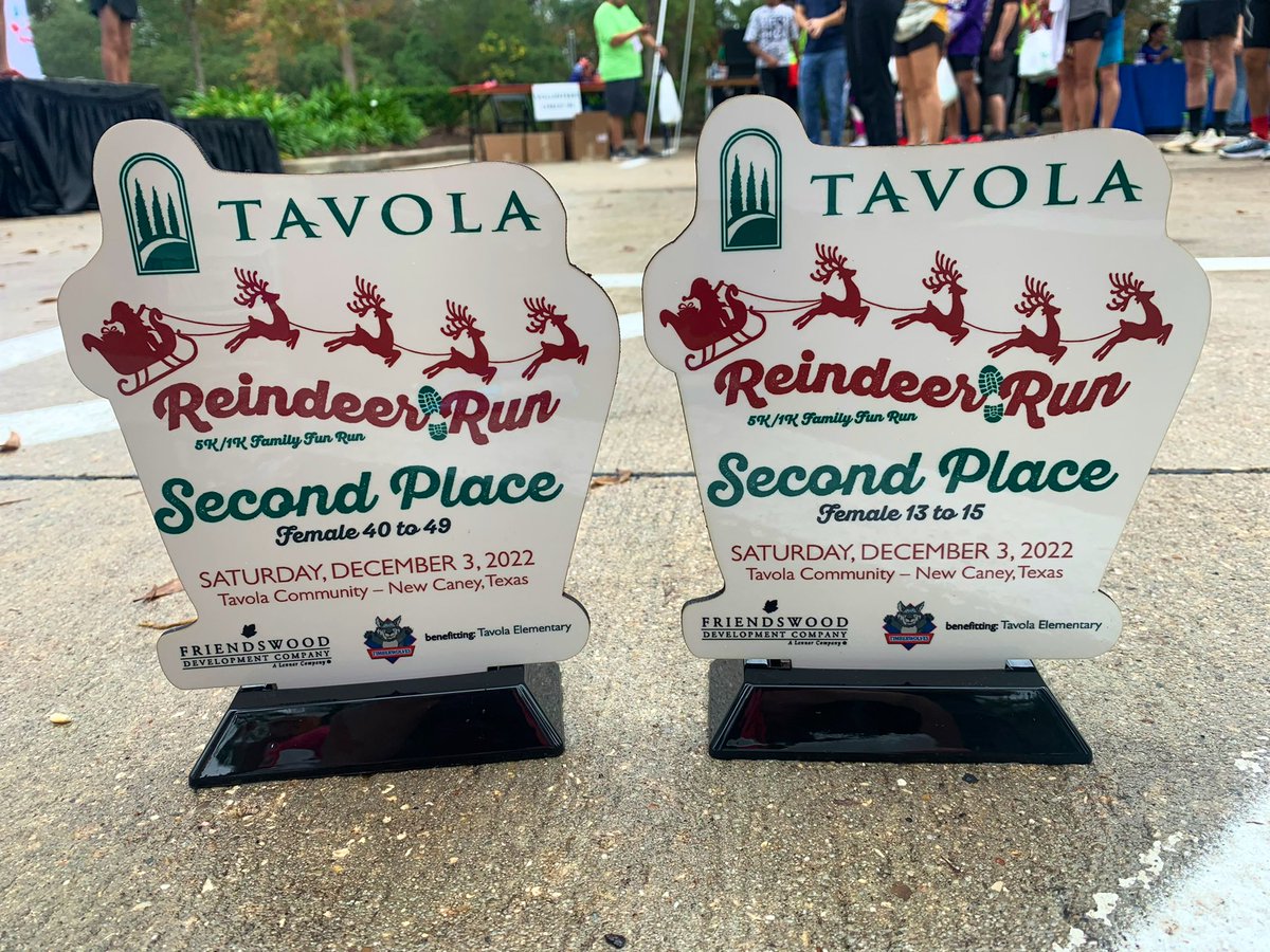 PVMustangSports's tweet photo. Coach Wachel and Amie Casey crushed the Tavola Reindeer Run this morning and took home the second place trophy for their divisions. Great Job Ladies! We are so proud of you both!🏃🏽‍♀️🎄🐎 #BetterTogether #MustangMentality https://t.co/7NEVeW5sox