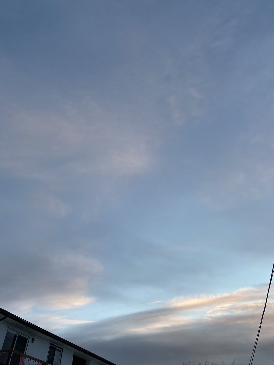 gauravrai27's tweet image. 🗓 November Review

👨‍💻Actively Job Hunting
🔥 Avg 13.6k Steps ~ 9km avg per day (streak of 3 active months)
✨ Meditating on a beautiful morning view was the best moment of November.
😴 I gain negative sleep debt (it’s a good indication of sleep quality)
🧘🏻‍♂️ Meditated: 17/30